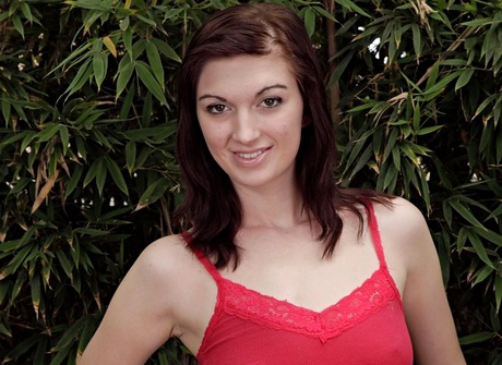 Skinny teen girl Alana Rains getting naked outdoors - 3 of 16