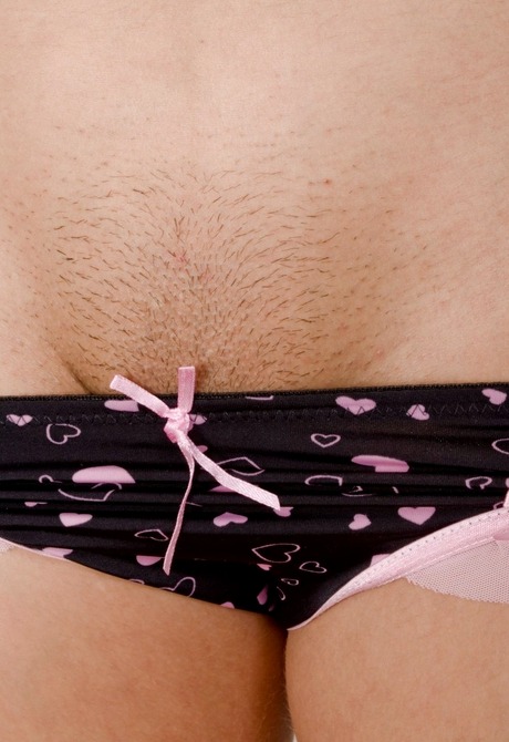 Girl next door Celeste splashing water on her big tits - 15 of 16