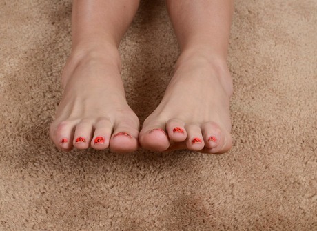 Sexy blonde Chanel Rae strips off tight dress and spreads - 16 of 16