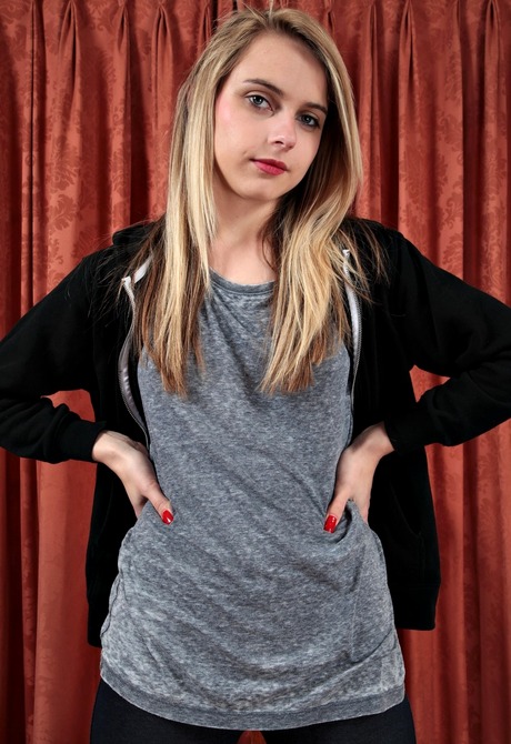 Chloe Toy by Claypaws - 2 of 16