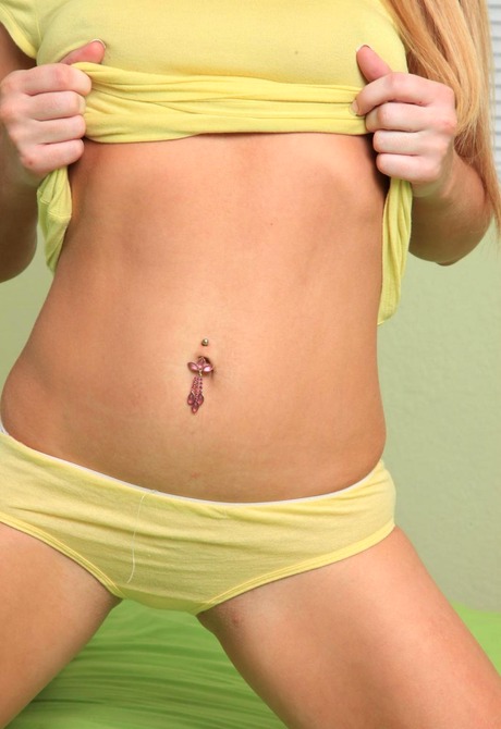 Hot Hailey lifts her dress to pleasure her pussy with a toy - 5 of 15