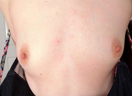 Pale slender brunette Ivy gapes her asshole in her bedroom - 5 of 16