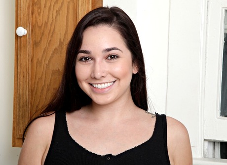 Coed Karlee shows off her huge tits and spreads her pussy - 3 of 16