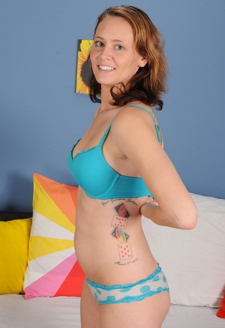 Tattooed amateur teen Korry stripping off blue jeans - 10 of 16