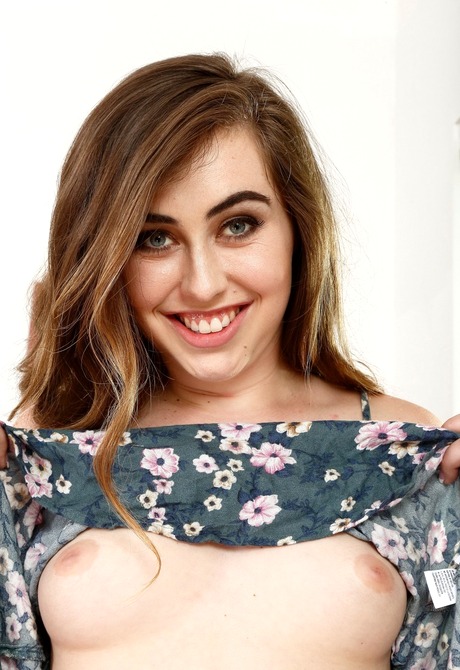 Flirty brunette Lexi gets naked and touches her pretty twat - 5 of 16