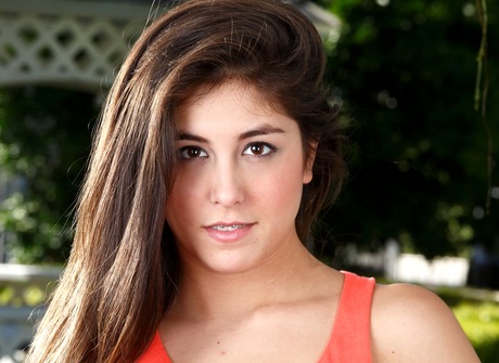 Natalie Monroe by GB Photography - 6 of 16