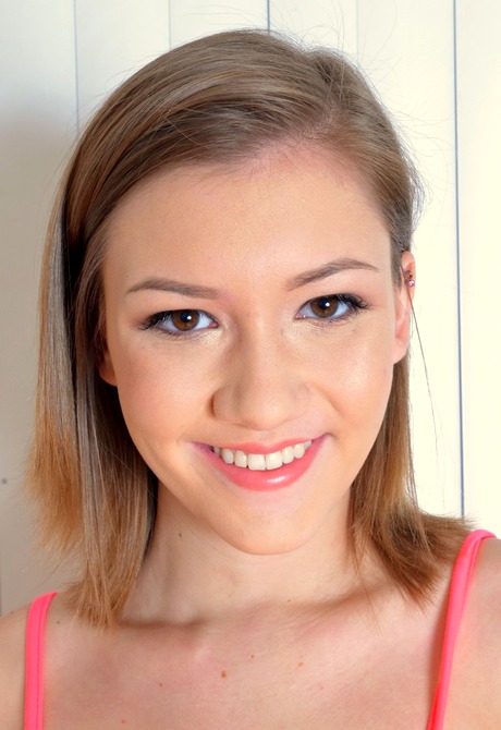 Sweet little Riley Mae shows her perfect tits and pink pussy - 2 of 16