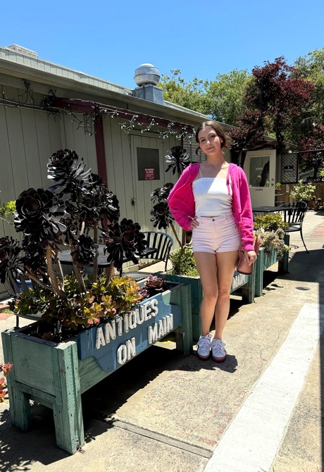 Glamorous brunette Serena Hill teases outdoors and in hotel room by flashing - 7 of 16