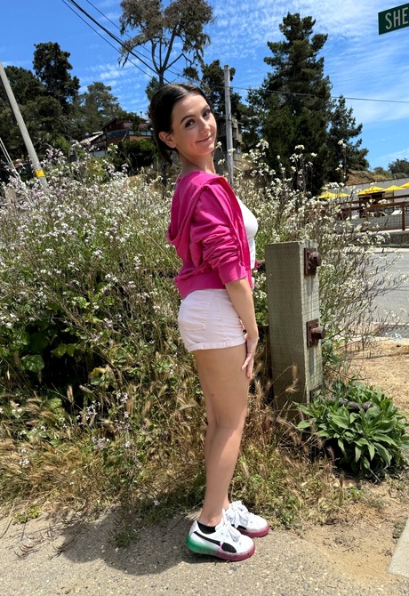 Glamorous brunette Serena Hill teases outdoors and in hotel room by flashing - 8 of 16