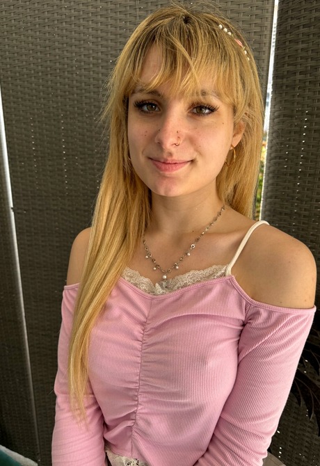 Cute babe Evie Christian reveals perky tits and shaved pussy before putting on stockings - 3 of 16