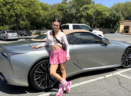 Cute Asian teen Brianna Arson reveals shaved pussy in public - 8 of 16